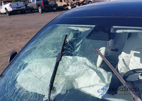 2023 Tesla Model 3 Long Range Dual Motor All-Wheel Drive z USA, uszkodzony, nr VIN 5YJ3E1EB9PF390431